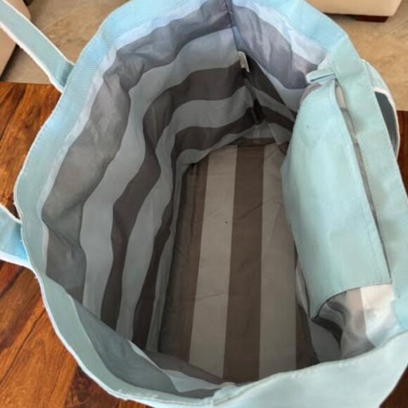 Gecko Brands Beach Tote - Picture 2 of 3